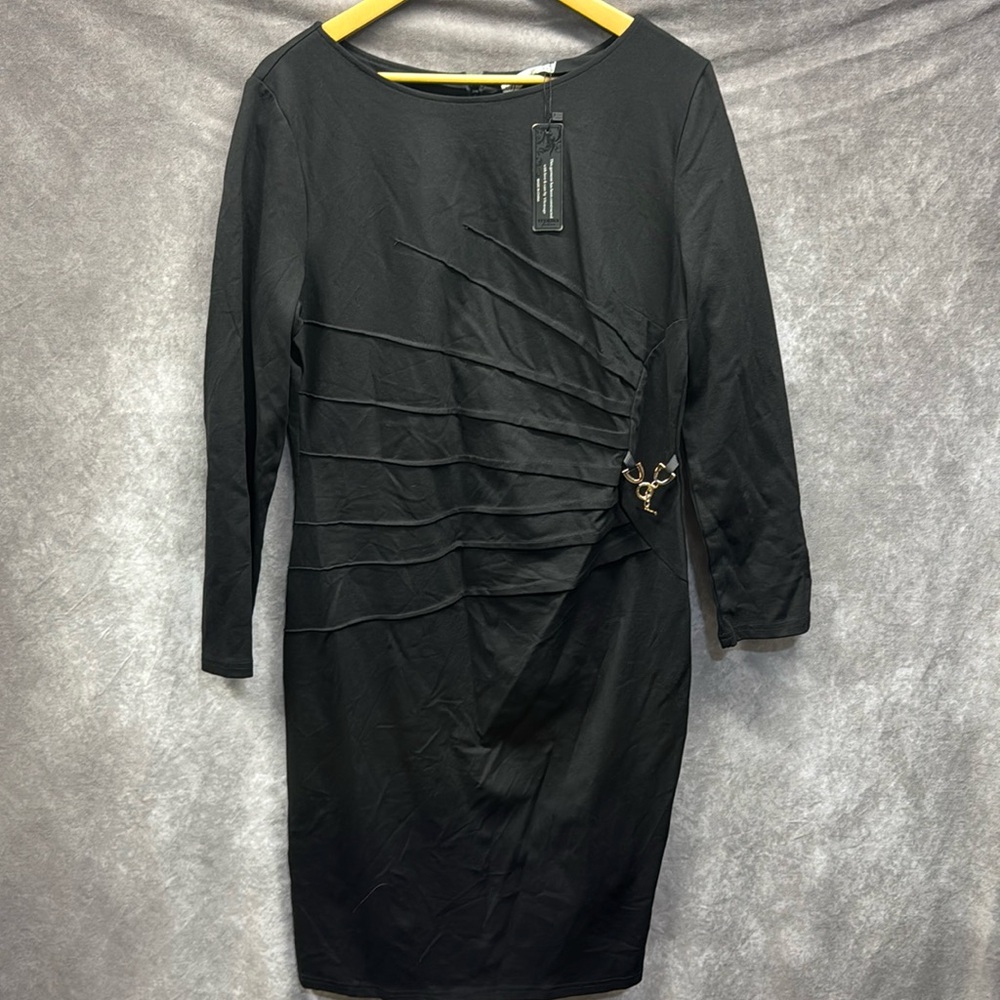 V Femage Black Midi Dress Size 20 NWT